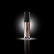 Professional liquid lipstick 15 Extreme Nude 4 ml