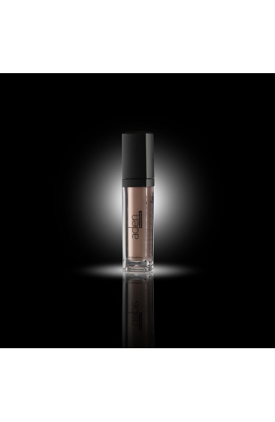 Professional liquid lipstick 15 Extreme Nude 4 ml